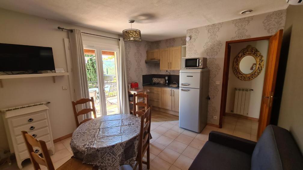 Le Val Gite Romantic Room מראה חיצוני תמונה