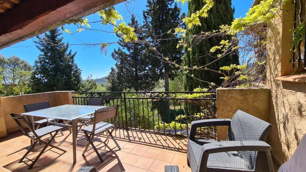 Le Val Gite Romantic Room מראה חיצוני תמונה